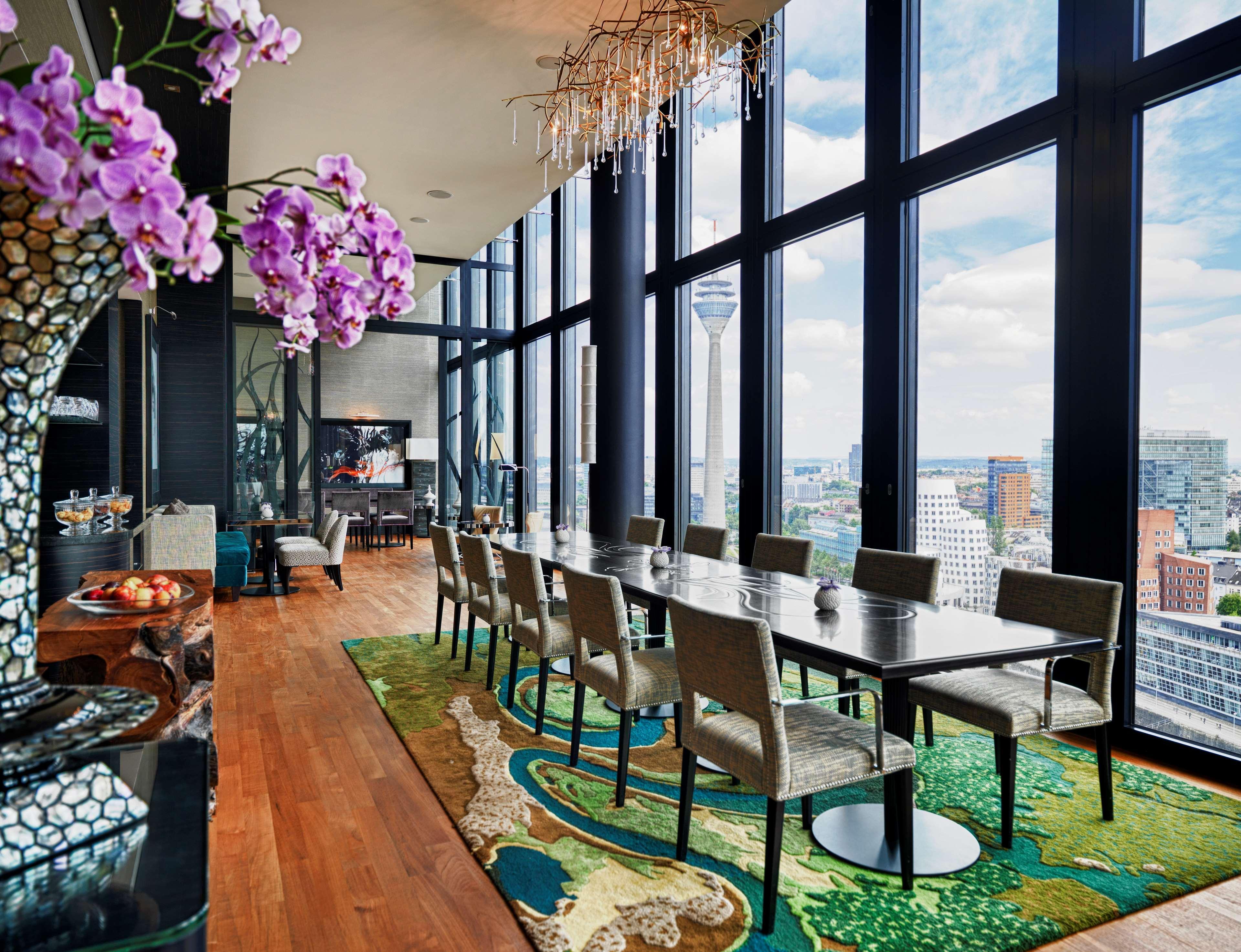 Hyatt Regency Dusseldorf Hotel Luaran gambar The 39th