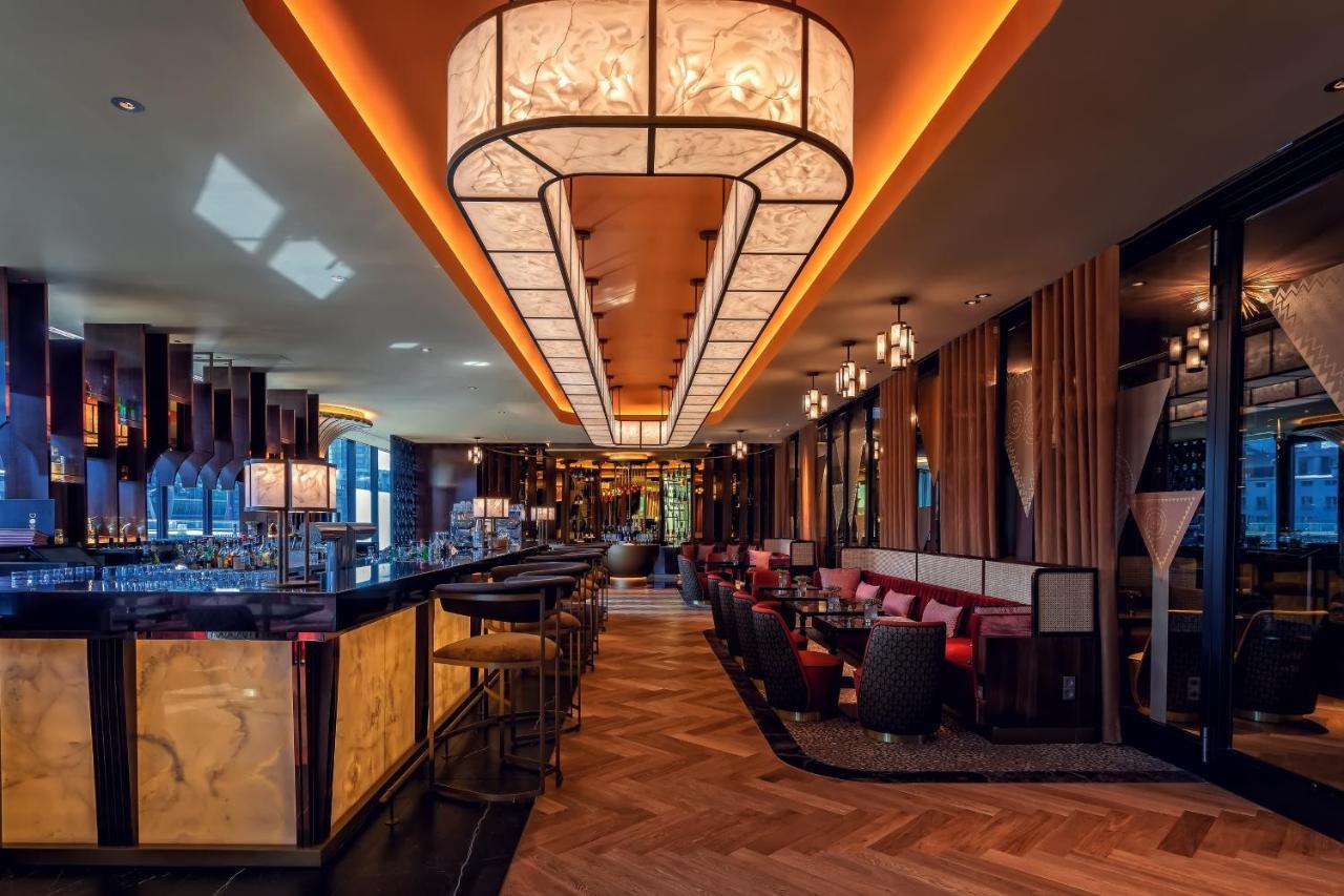 Hyatt Regency Dusseldorf Hotel Luaran gambar The interior of the restaurant